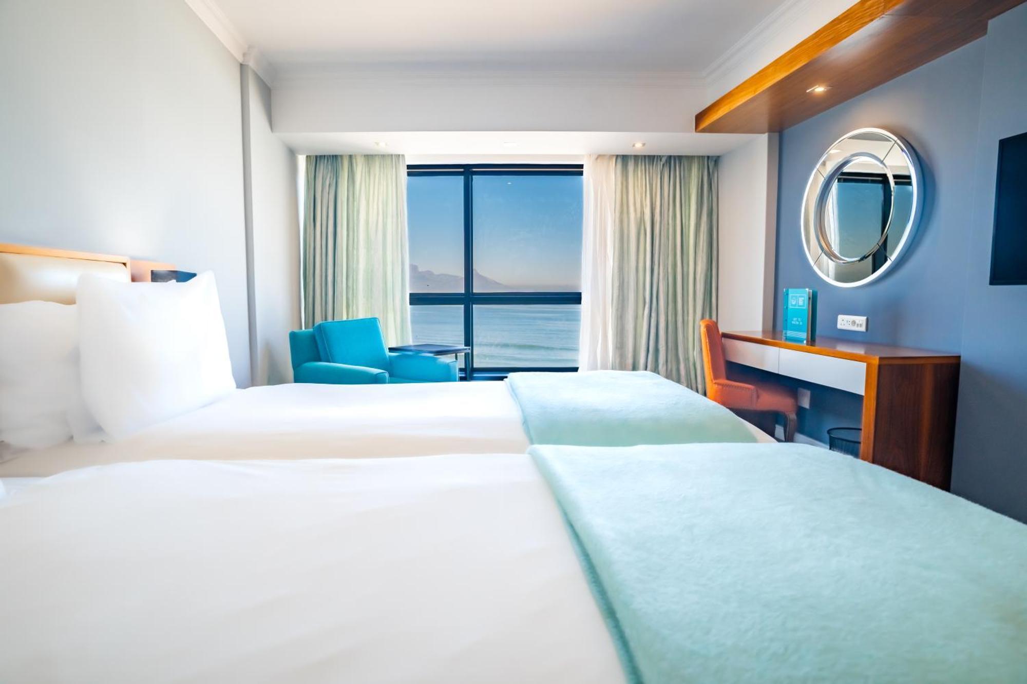 Blaauwberg Beach Hotel Bloubergstrand Ngoại thất bức ảnh