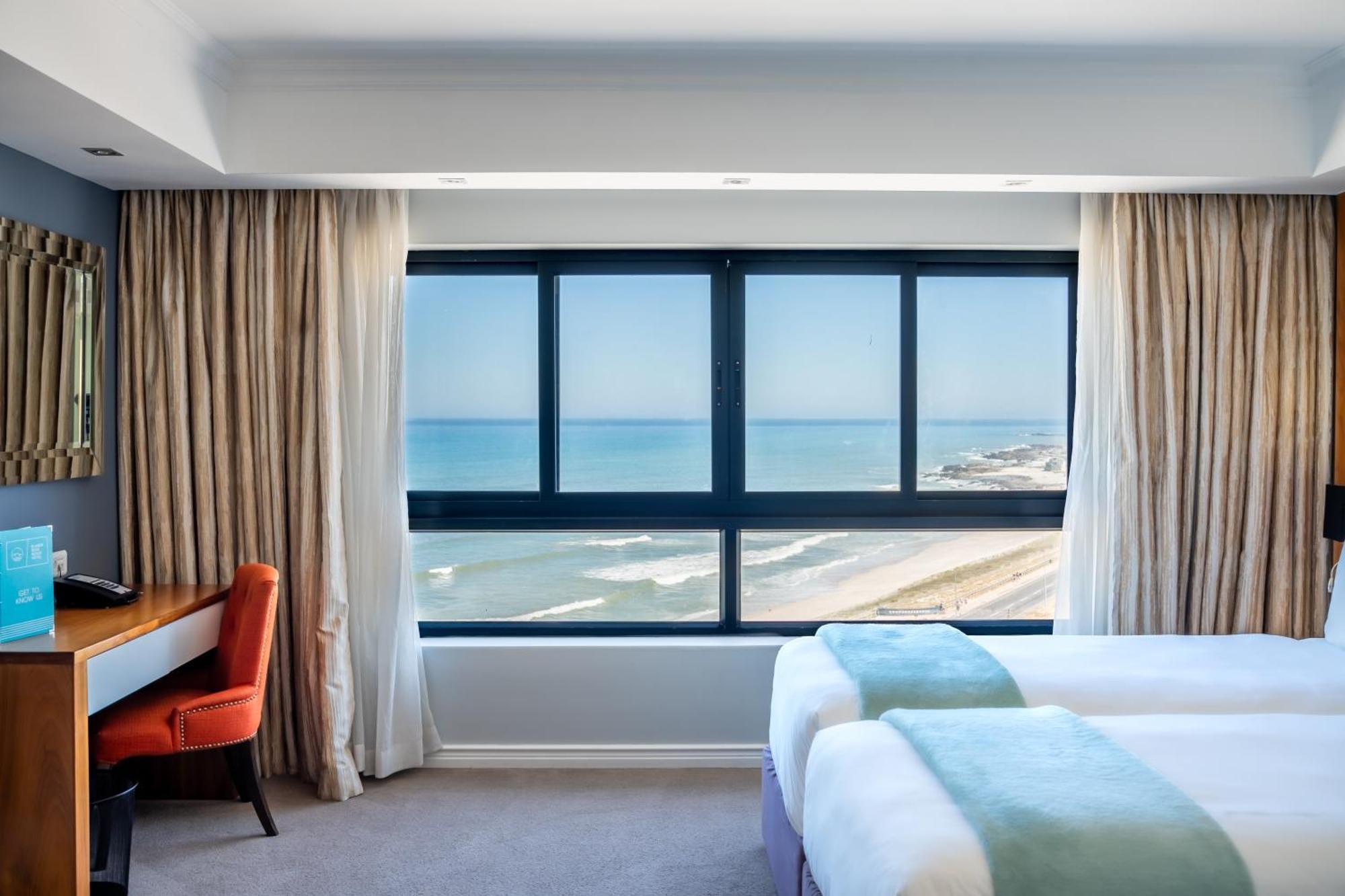 Blaauwberg Beach Hotel Bloubergstrand Ngoại thất bức ảnh