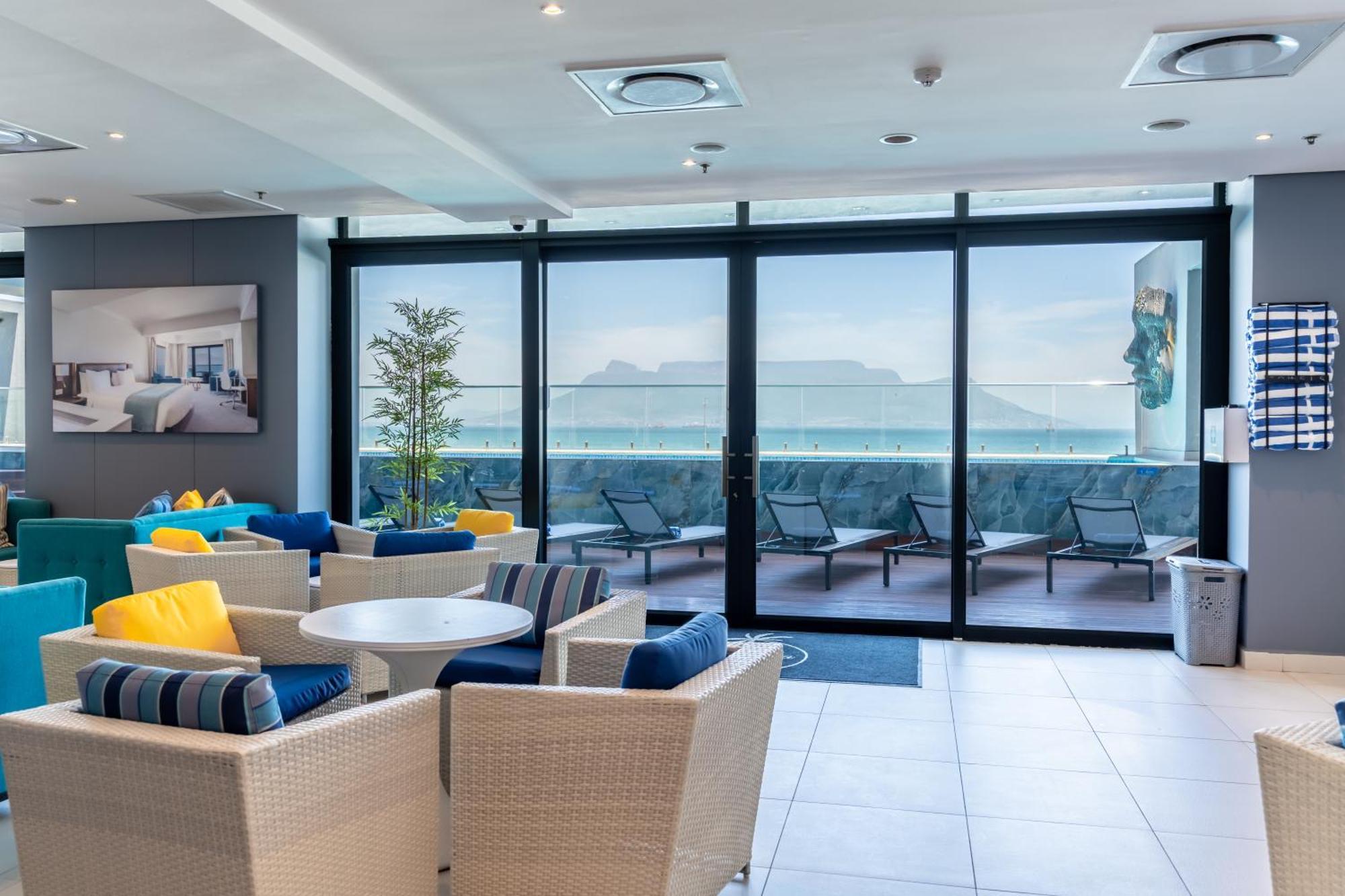 Blaauwberg Beach Hotel Bloubergstrand Ngoại thất bức ảnh